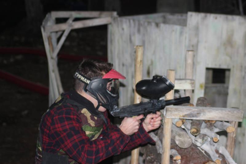 Paintball entre amis le soir vers Aix en Provence dans les Bouche du Rhône